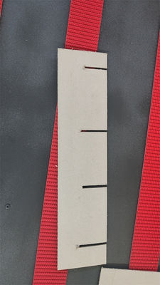 Máquina de moldagem de papel de divisória de placas onduladas, com comprimento mínimo de fenda de 42 mm
