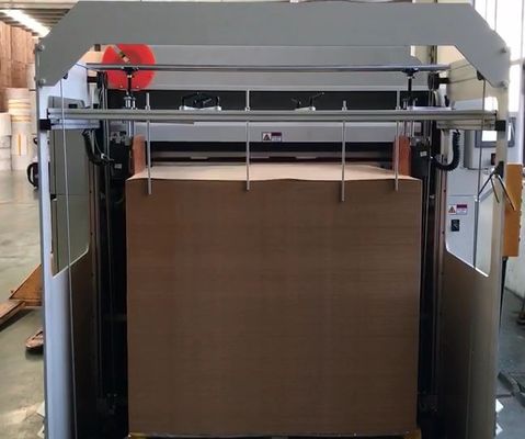 1600 mm Largura máxima máquina de corte de papel de rolo de papel Jumbo Reel To Sheet