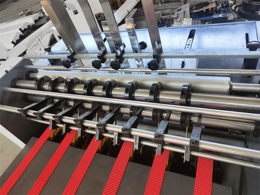 Máquina de moldagem de papel semiautomática para corte automático de divisórias de placas onduladas
