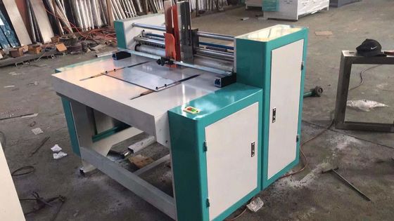 Máquina de moldagem de papel semiautomática para corte automático de divisórias de placas onduladas