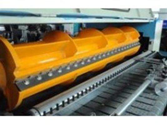 220V Voltagem Automática Servo Precision Rotary Knife Roll To Sheeter Cut Offset