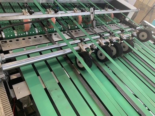 220V Voltagem Automática Servo Precision Rotary Knife Roll To Sheeter Cut Offset