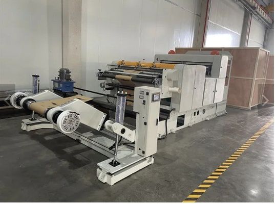 220V Voltagem Automática Servo Precision Rotary Knife Roll To Sheeter Cut Offset