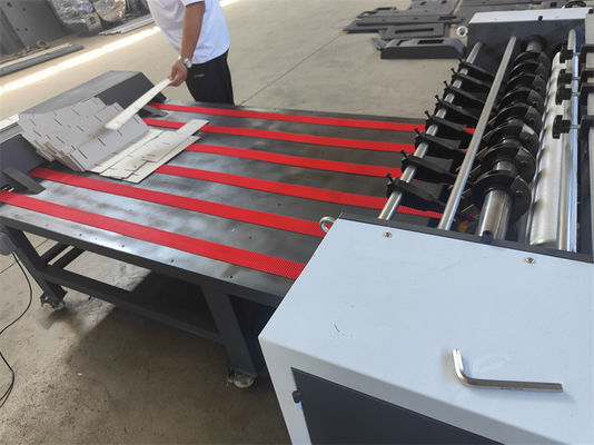 Máquina de fabricação de caixas de partição de alta tensão 380V