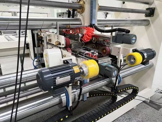 Máquina de costura de caixa de quatro servos de duas peças para produção rápida