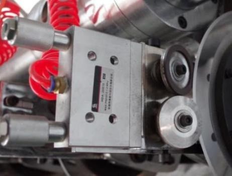 10KW Cartão de embalagem Máquina de corte de lâmina fina para uma experiência de corte suave