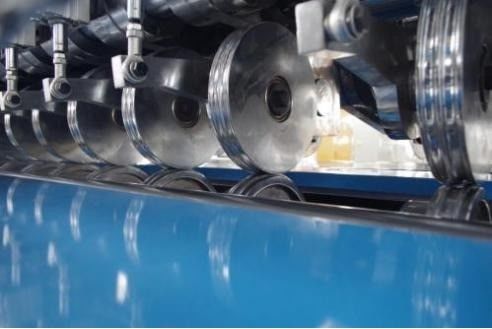 10KW Máquina de corte de lâmina fina para material de embalagem de papel a preços competitivos