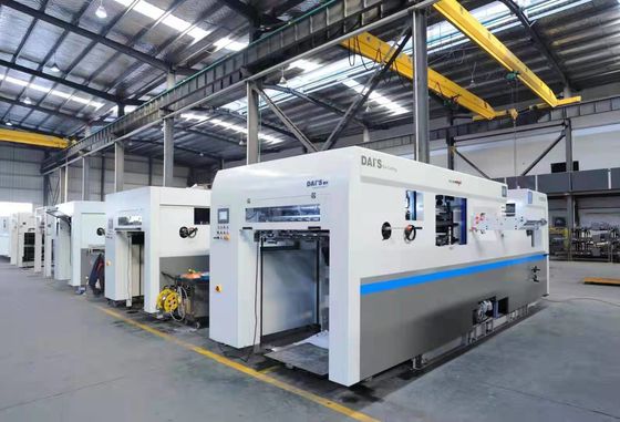 Máquina automática de corte de matriz plana para corte de matriz corrugado de tamanho máximo 1490 * 1090mm fácil