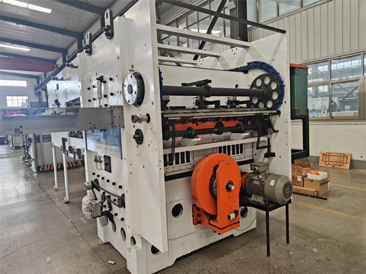 Máquina de corte a óleo de cartão corrugado profissional Altura máxima de recolha de papel 1350 mm