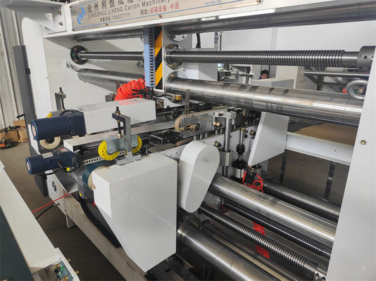 Máquina de costura semi-automática de duas peças para fabricação de caixas onduladas