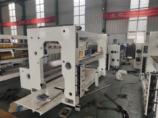 Fabricação de cartão corrugado Cartão corrugador de adsorção sem dedos Single Facer