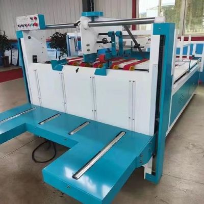 Máquina de colagem de dobragem automática de dois lados automática para caixas de cartão de pequeno porte