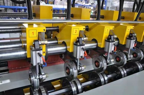 Máquina de moldagem de papel com computador NC automático completo Máquina de punção de cortador de faca fina