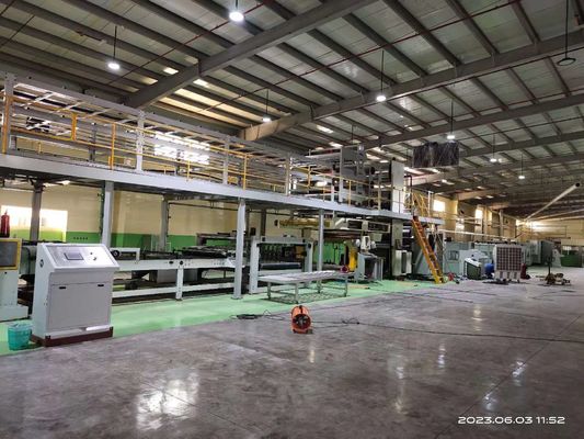 4500 KG Linha de produção de cartão ondulado de alta velocidade de 3 camadas com flauta A/B/C/E/F/BC