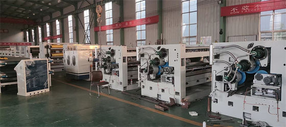 Máquina de fabricação automática de caixas onduladas de alta velocidade de 3 faixas para largura de flauta A/B/C/E/F/BC