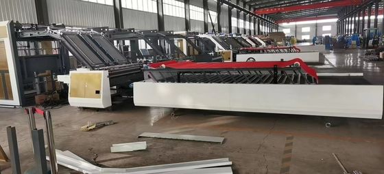 220V Publicidade C Boxmac Máquina de laminação de caixa de papel ondulado semiautomática de flauta
