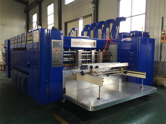 Máquina de corte de matriz de impressão flexível de alta velocidade 4 Cor 18000 KG Voltagem 380