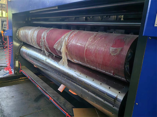 Máquina de corte de matriz de impressão flexível de alta velocidade 4 Cor 18000 KG Voltagem 380