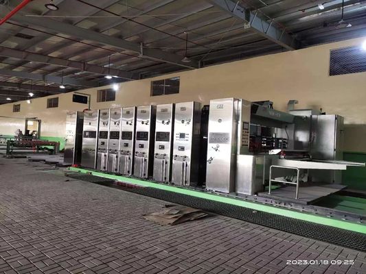 Voltagem 380 Caixa automática de cartão Flexo Impressão a moagem máquina de corte para caixas