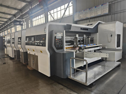 1800 KG Máquina de impressão automática Flexo 4 Color Slotter And Die Cutter