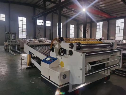 Lojas de vestuário 1350x1200x2000mm Cortador automático de folhas para cartão ondulado de 2 plies