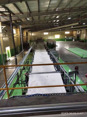Máquina de moldagem de papel automática 3 5 7 camada caixa de cartão Linha de produção para papel cartão